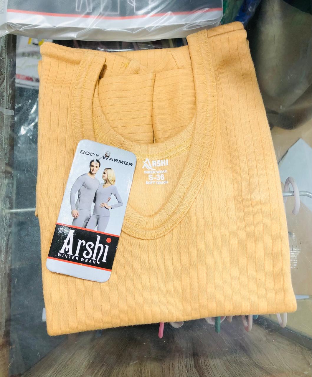 WARMER HALF SLEEVE V NECK LADIES